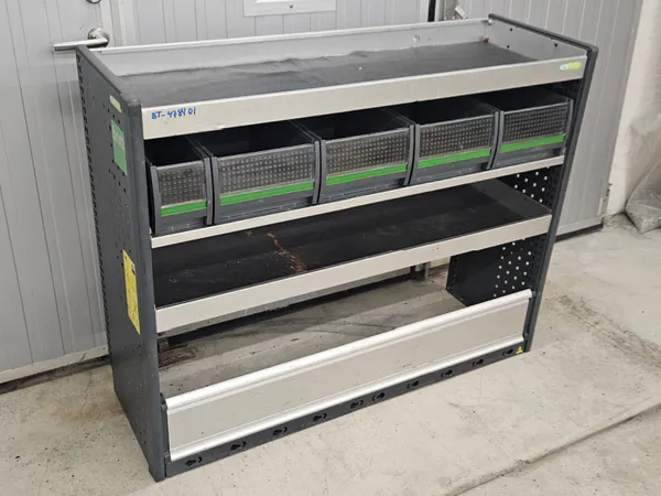 Pent brukt BOTT bilinnredning /BT-478401