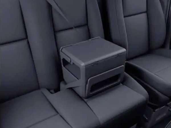 Mobilt kontor - Originalt Mercedes-Benz-tilbehør - Med mange oppbevarings muligheter